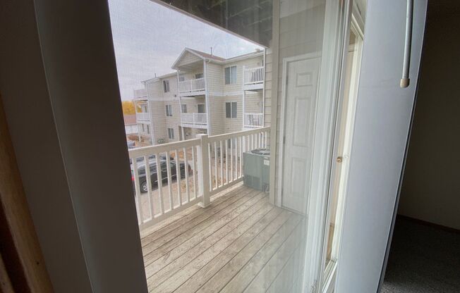 1 bed, 1 bath, 735 sqft, $907, Unit 219S