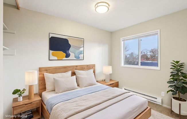 3 beds, 1.5 baths, 963 sqft, $1,899, Unit D-02