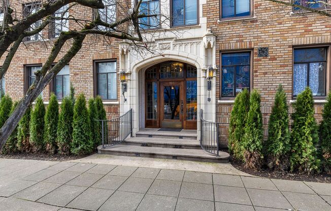 LaSalle Apartments