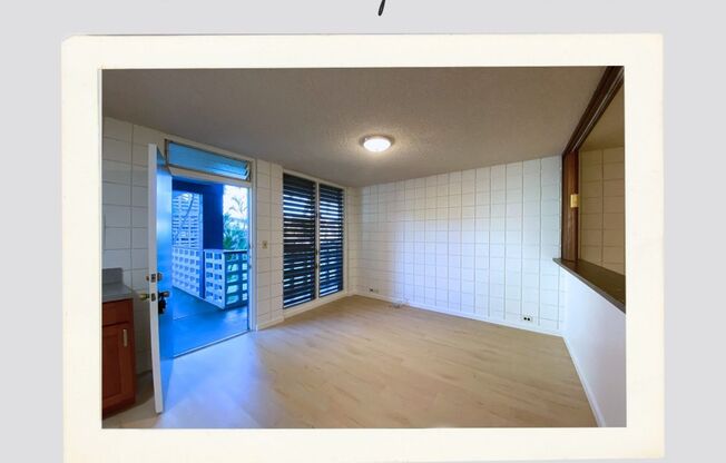 Kalhi Kaumualii Park 1 Bedroom, 1 Bathroom, 1 Parking Condominium with Pool in Cool Building