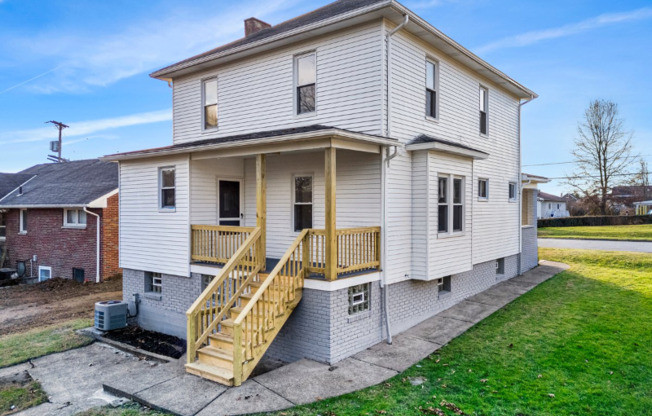 222 PENN AVE