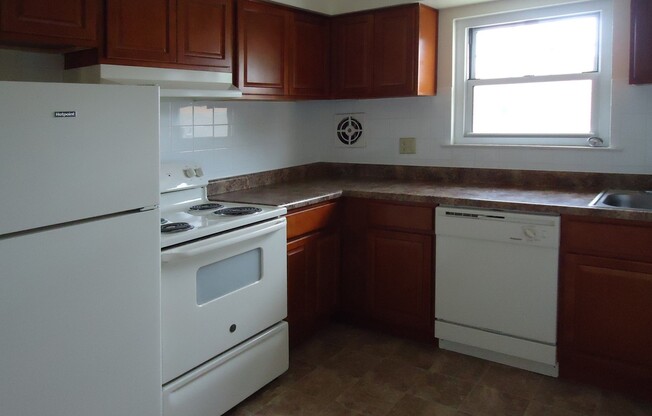 1 bed, 1 bath, 725 sqft, $1,610, Unit 0702