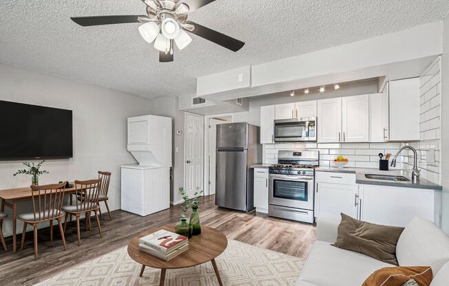 1 bed, 1 bath, 675 sqft, $1,350, Unit 101