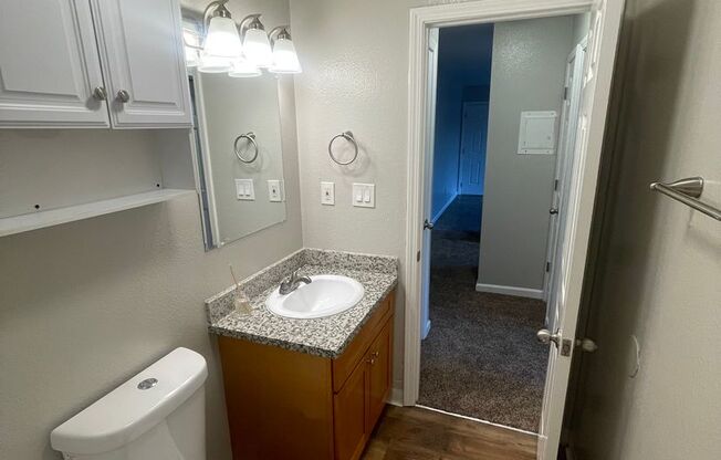 1 bed, 1 bath, 575 sqft, $1,350, Unit 59