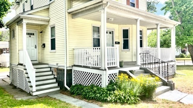 4 beds, 2 baths, 1,663 sqft, $3,050, Unit 2