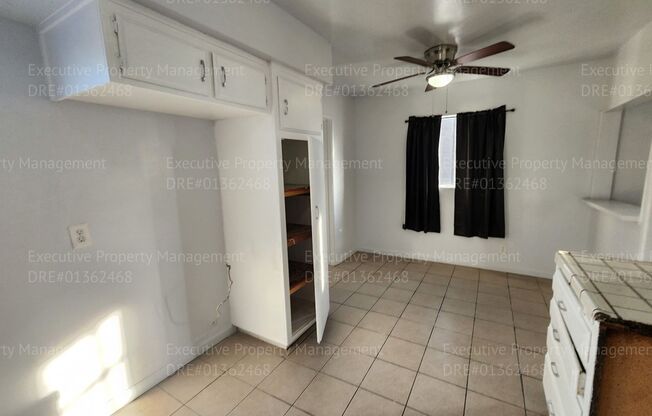 3 beds, 1 bath, $1,250