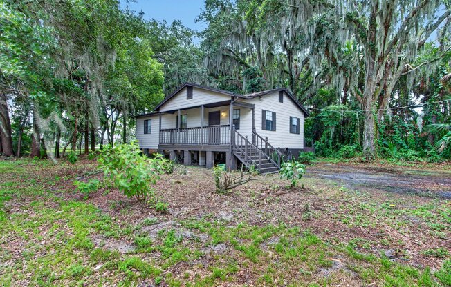 1711 ROSEBERRY LN