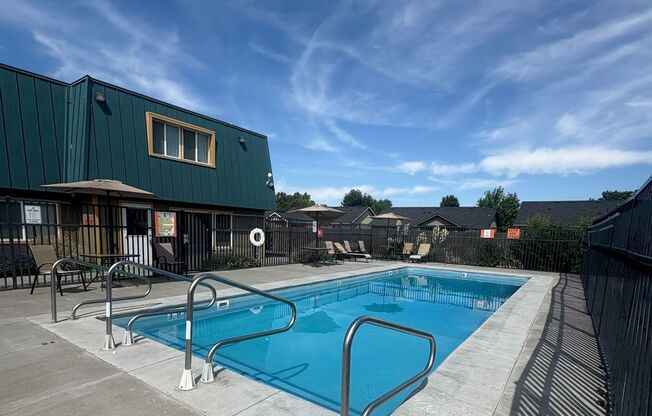 1 bed, 1 bath, 600 sqft, $931