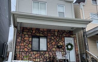 327 AUGUSTA ST