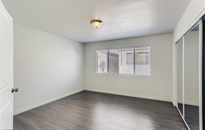 2502 TRUSTWORTHY AVE