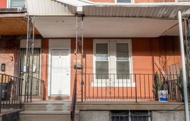 Newly Rehabbed 4 bedroom 2 full bathrooms passed PHA inspection