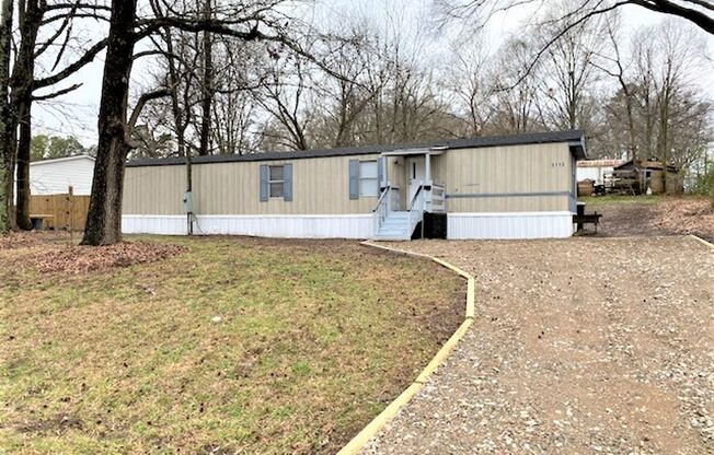 Matthews - 100% Remodeled, 2 Bedroom Home!