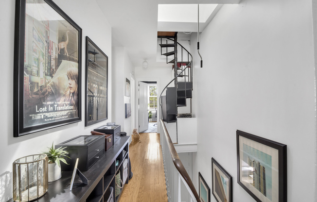 233 KANE ST