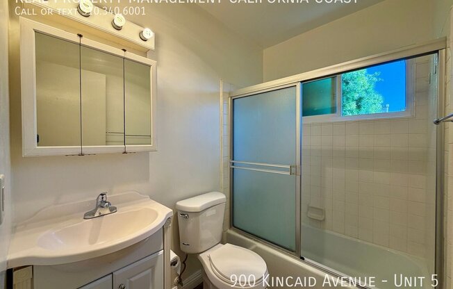 900 KINCAID AVE