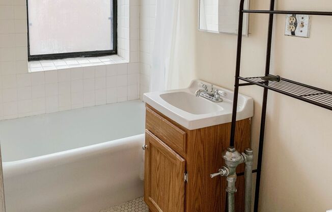 Studio, 1 bath, 509 sqft, $1,575, Unit 540-7M