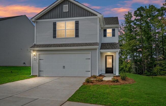Lovely 3 Bed 2.5 Bath Home in Charlotte!