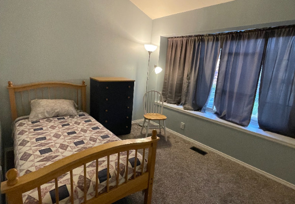 2 MEDFORD DR