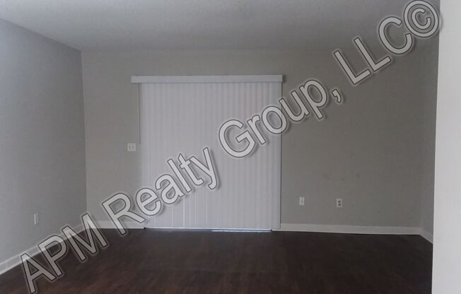 2 beds, 1.5 baths, $1,250