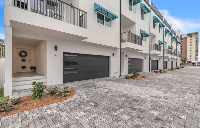 The Most Desirable Unit at Azul – 15405 Gulf Blvd #A1