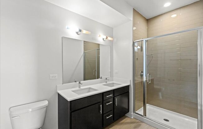 2 beds, 2 baths, 1,075 sqft, $2,525, Unit 215