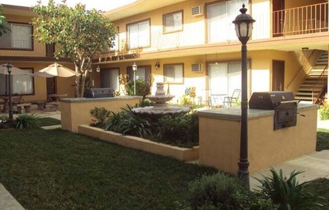 Boynton Apts