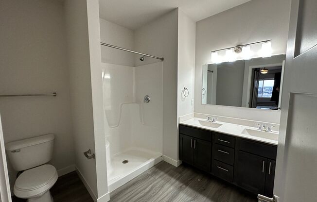 2 beds, 2.5 baths, 1,311 sqft, $1,995, Unit 2515-320