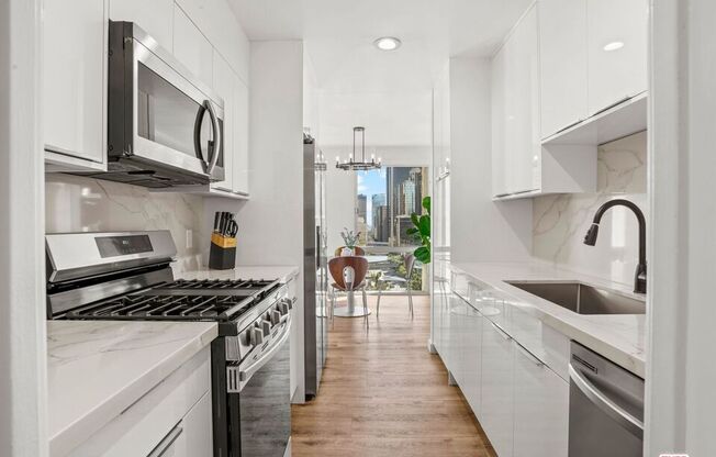 2 beds, 2 baths, 1,172 sqft, $3,850, Unit 905