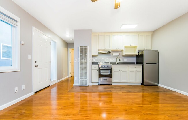 814 27th St.