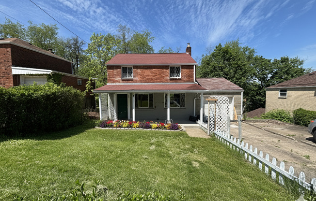 Tired of being a renter and want to own your own home? This is a Lease with Option to Purchase deal (this is NOT a traditional rental).