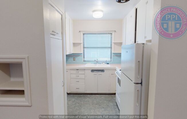 1 bed, 1 bath, 700 sqft, $1,295, Unit 01