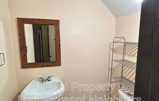 216 LAFAYETTE AVE NE