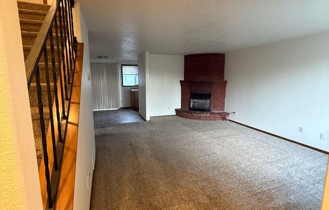 moojoh01 4212-4214 47th Ave NE