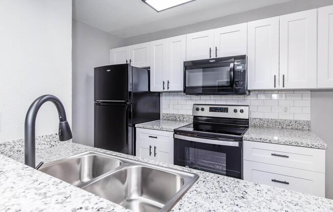 3 beds, 2 baths, 1,210 sqft, $1,729