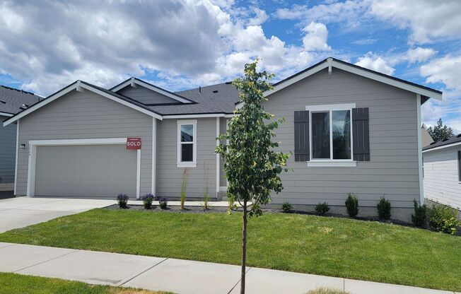 Brand New 3-Bedroom Home In Eagle Ridge