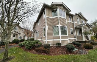 2075 Simmons Street Unit A, DuPont, WA 98327