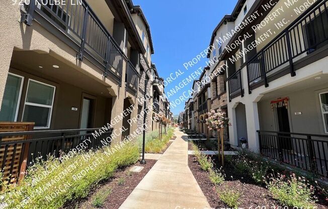 920 KOLBE LN
