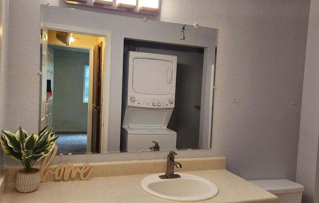 1 bed, 1 bath, 643 sqft, $1,500, Unit 213