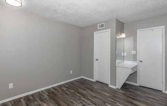 1 bed, 1 bath, 616 sqft, $1,060