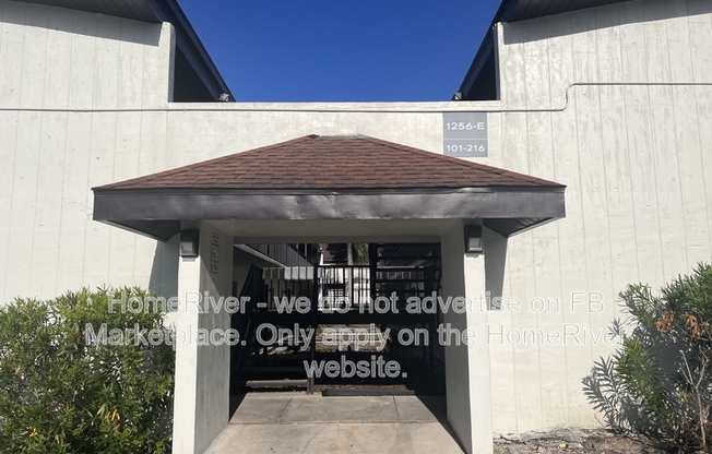 1256 E 113 AVE