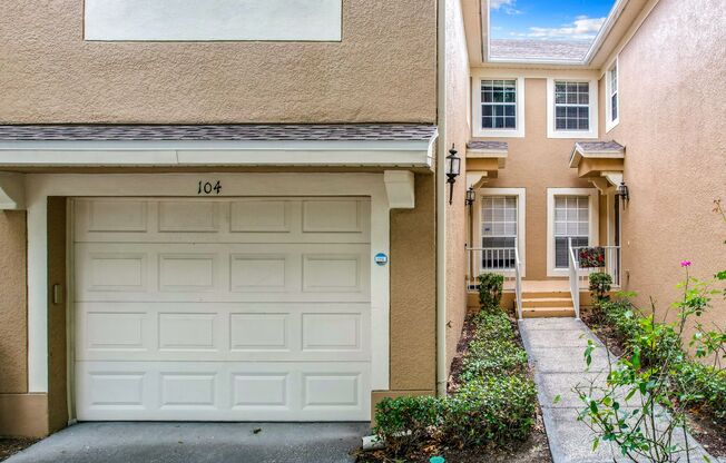 Lease this Beautiful 3-Bedroom Condo in MetroWest Orlando!