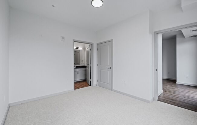 1 bed, 1 bath, 835 sqft, $1,810, Unit 115