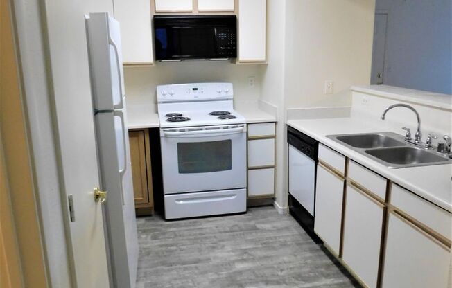 2 beds, 2 baths, $1,550, Unit # 1133