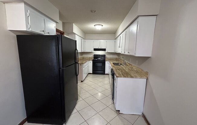 Spacious 3 BD/2BA Townhome near Cary!