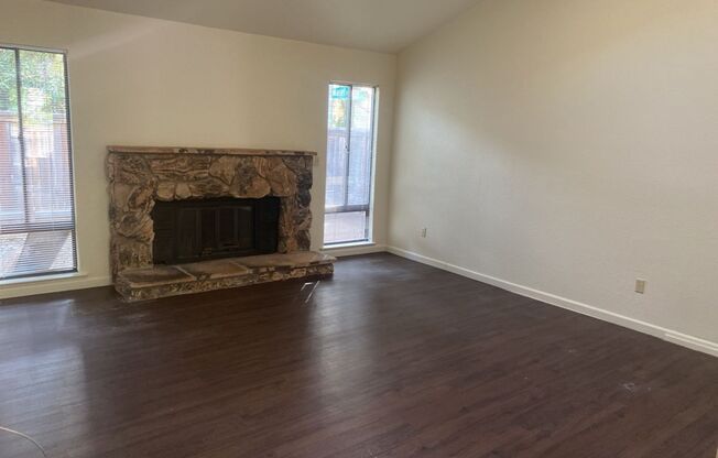 3 beds, 2.5 baths, $2,750