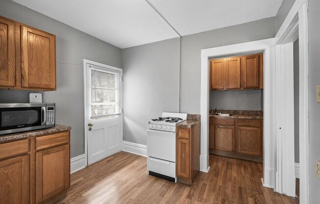 Cute Studio with a Gorgeous View!  Located in the Longfellow Neighborhood
