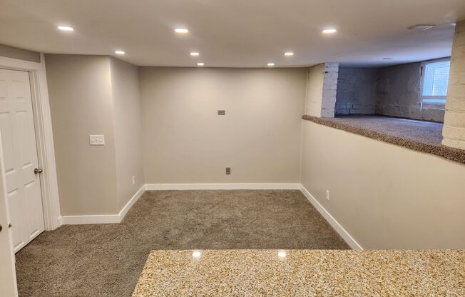 4907 Underwood Ave.