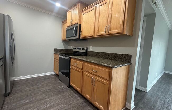 2 beds, 2 baths, 996 sqft, $2,995, Unit 1806