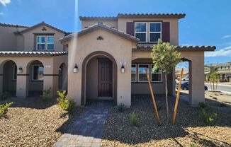 Gorgeous 3bed/2.5bath home nestled in a great area!