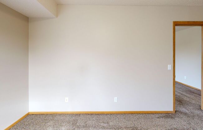 2 beds, 1 bath, 1,088 sqft, $1,195, Unit 2801-171