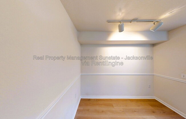 1 bed, 1 bath, 1,012 sqft, $1,425, Unit 536